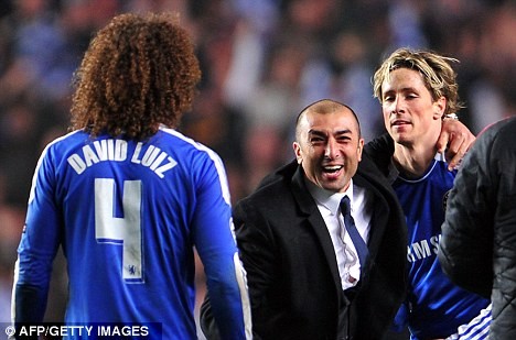 Chelsea của HLV Roberto Di Matteo gặp đối thủ dễ chịu.